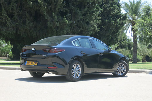 מבחן משפחתיות סדאן